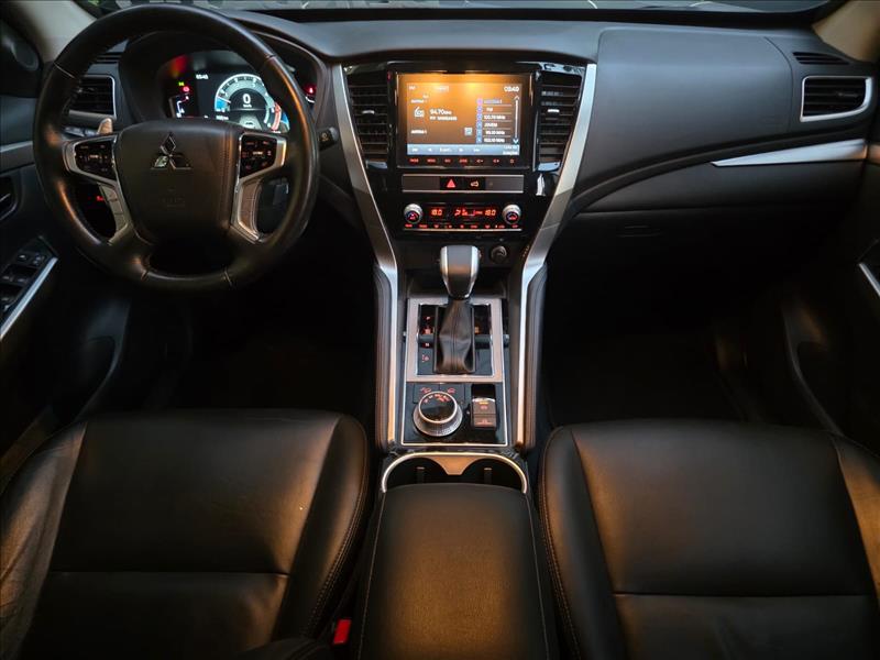 Mitsubishi-PAJERO SPORT-2.4 16V Mivec Turbo Hpe-s AWD