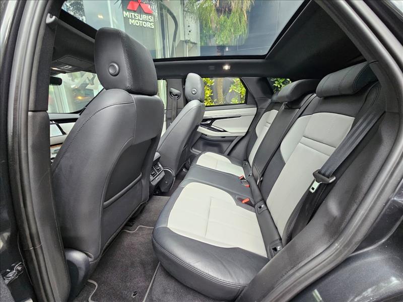 Land Rover-RANGE ROVER EVOQUE-2.0 P250 R-dynamic SE AWD