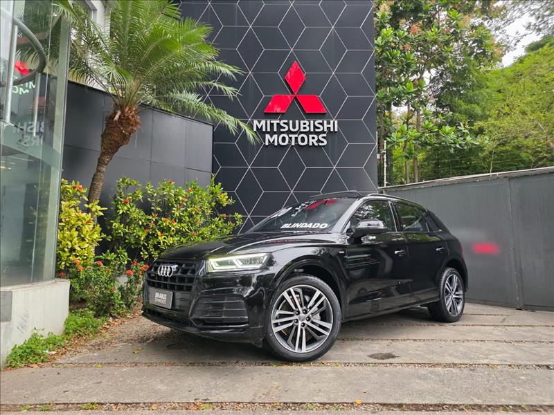 Audi-Q5-2.0 TFSI Black S Tronic