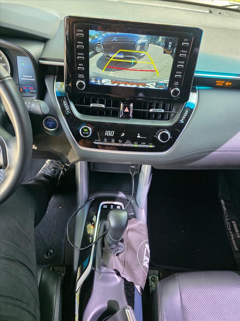 Toyota-COROLLA CROSS-1.8 VVT-I Hybrid XRV