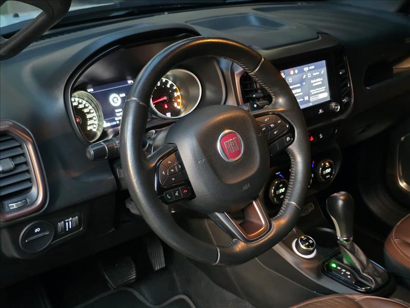 Fiat-TORO-2.0 16V Turbo Ranch 4WD