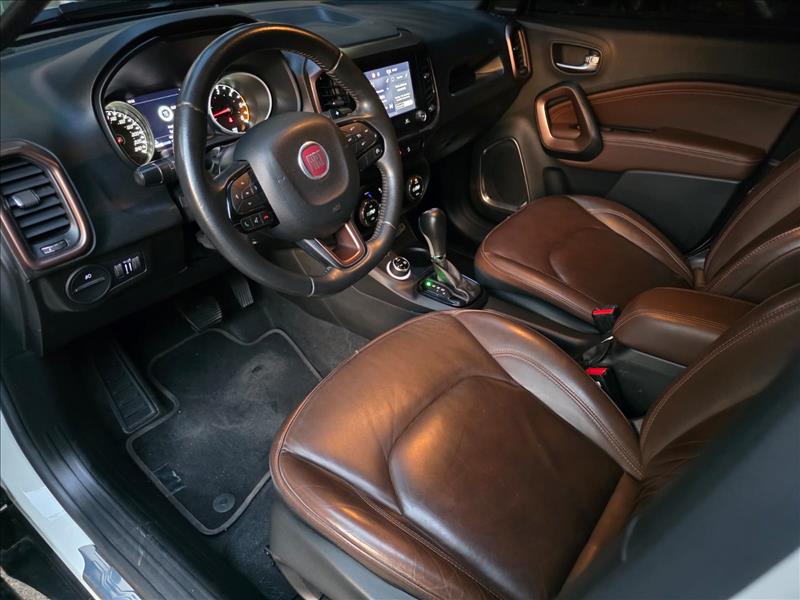 Fiat-TORO-2.0 16V Turbo Ranch 4WD