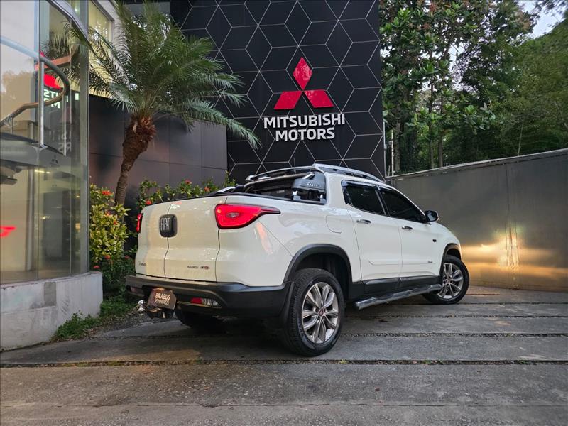 Fiat-TORO-2.0 16V Turbo Ranch 4WD