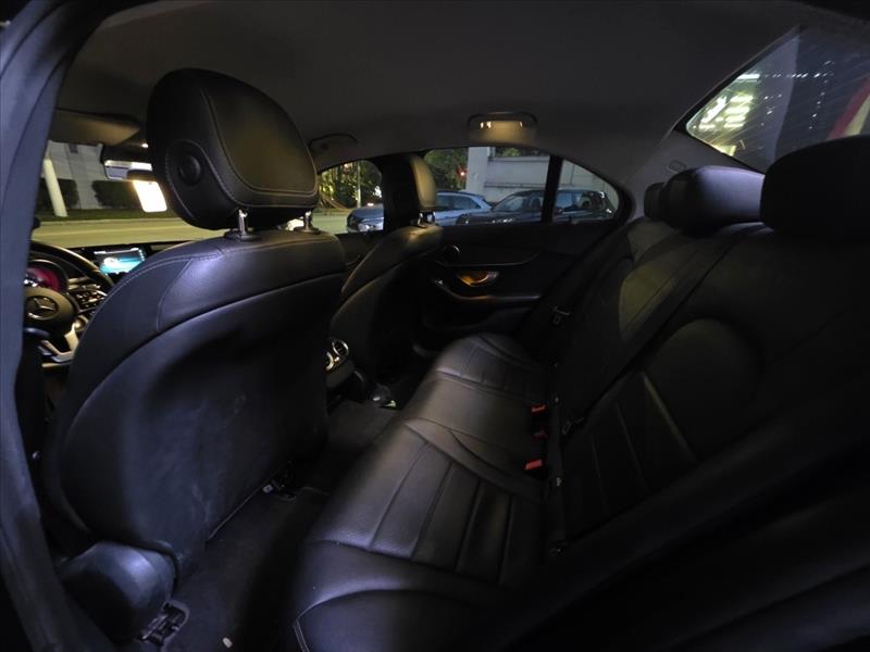 MERCEDES BENZ-C 180-1.6 CGI Avantgarde