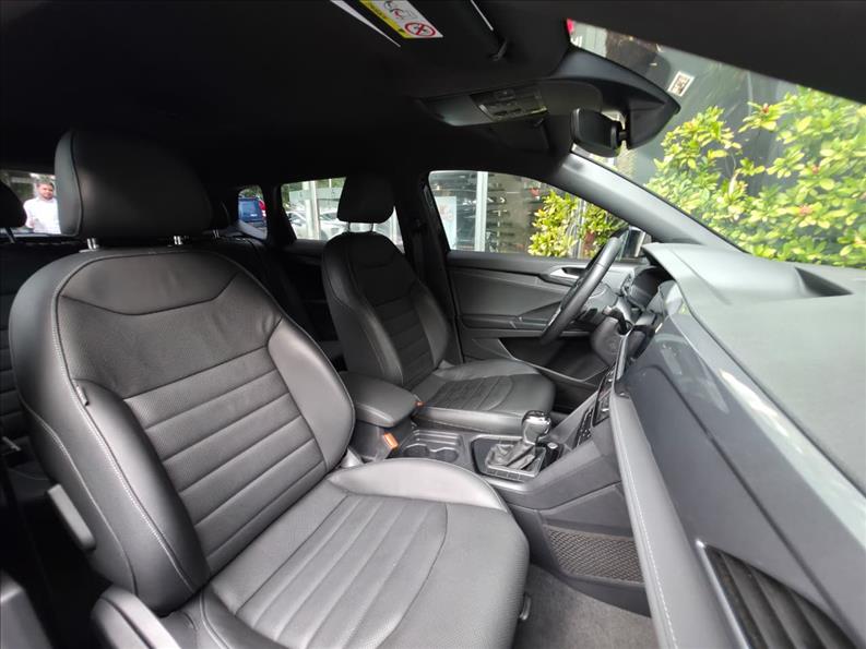 VW - Volkswagen-TAOS-1.4 250 TSI Highline