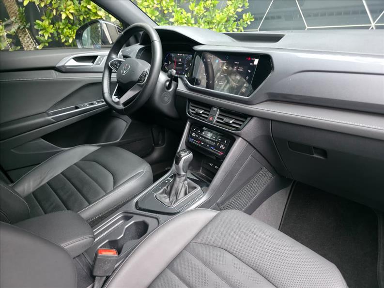 VW - Volkswagen-TAOS-1.4 250 TSI Highline