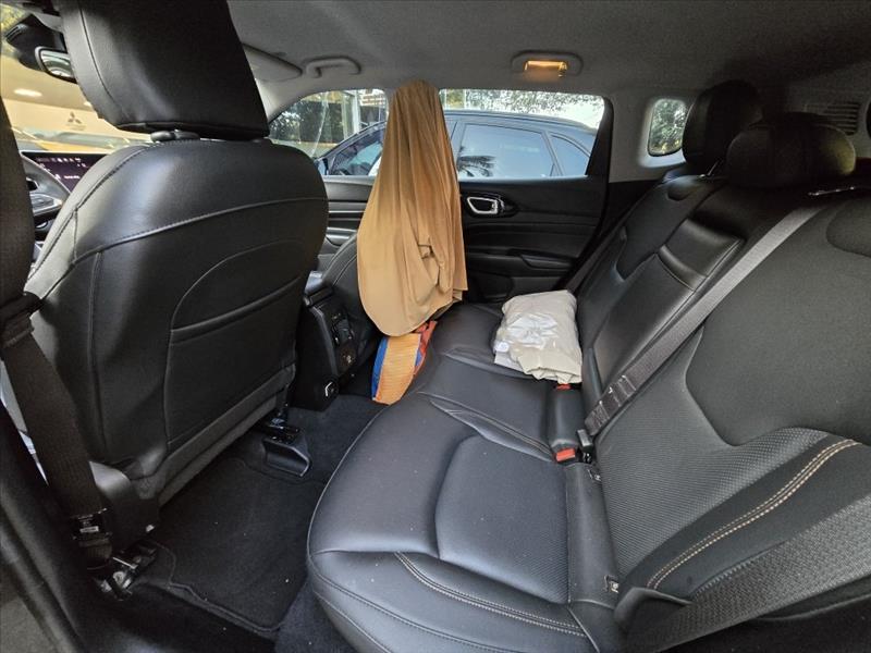Jeep-COMPASS-1.3 T270 Turbo Limited