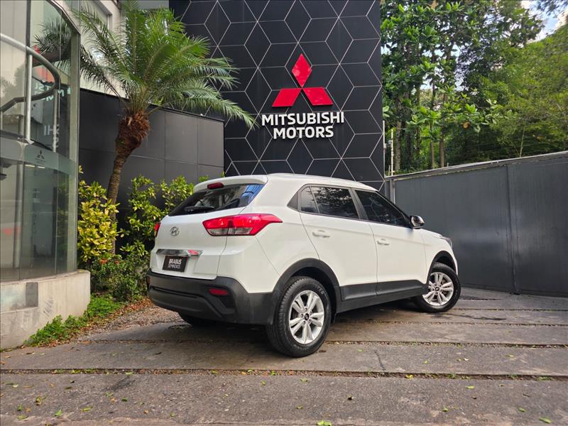 Hyundai-CRETA-1.6 16V Attitude