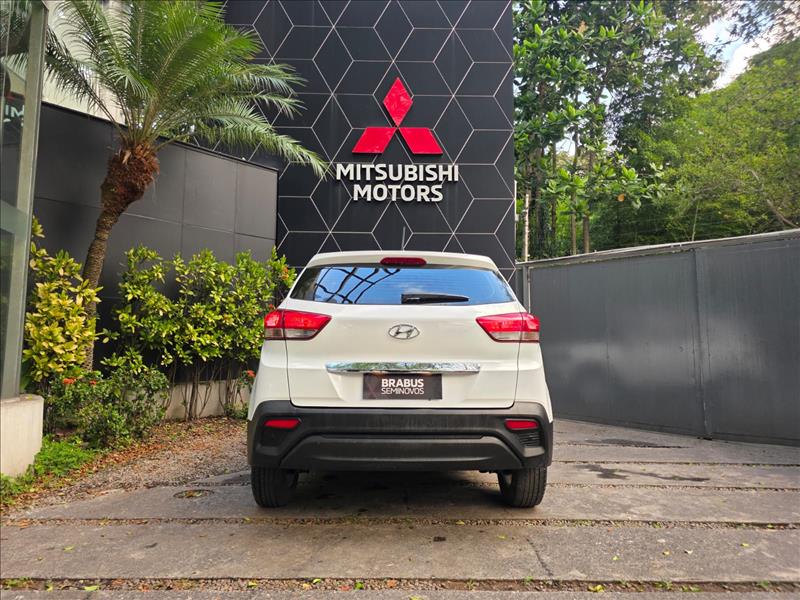 Hyundai-CRETA-1.6 16V Attitude