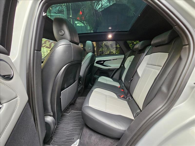 Land Rover-RANGE ROVER EVOQUE-2.0 P250 R-dynamic SE AWD