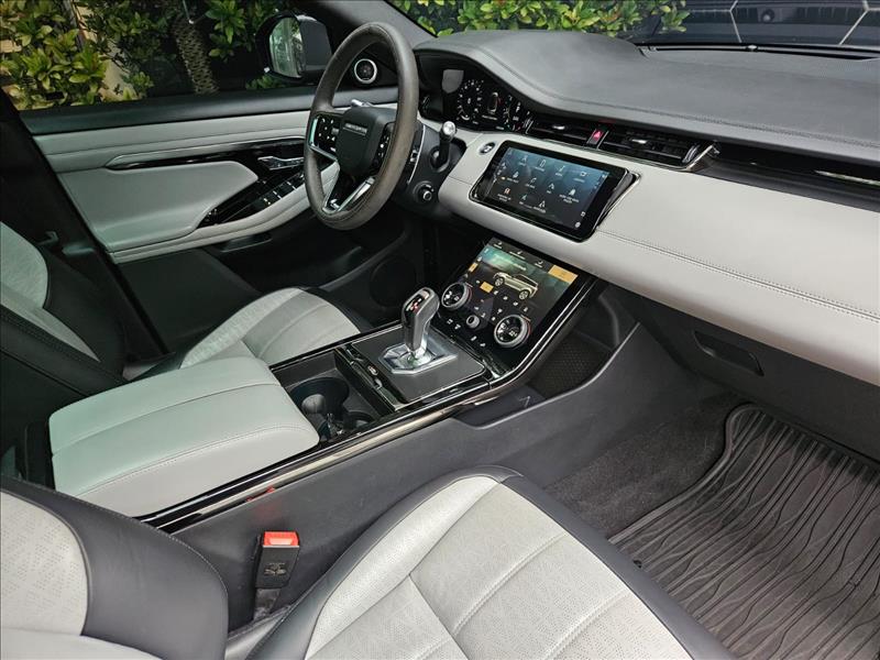 Land Rover-RANGE ROVER EVOQUE-2.0 P250 R-dynamic SE AWD