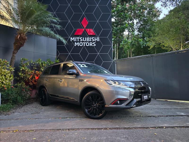 Mitsubishi-OUTLANDER-3.0 Mivec V6 Hpe-s Black Edition AWD