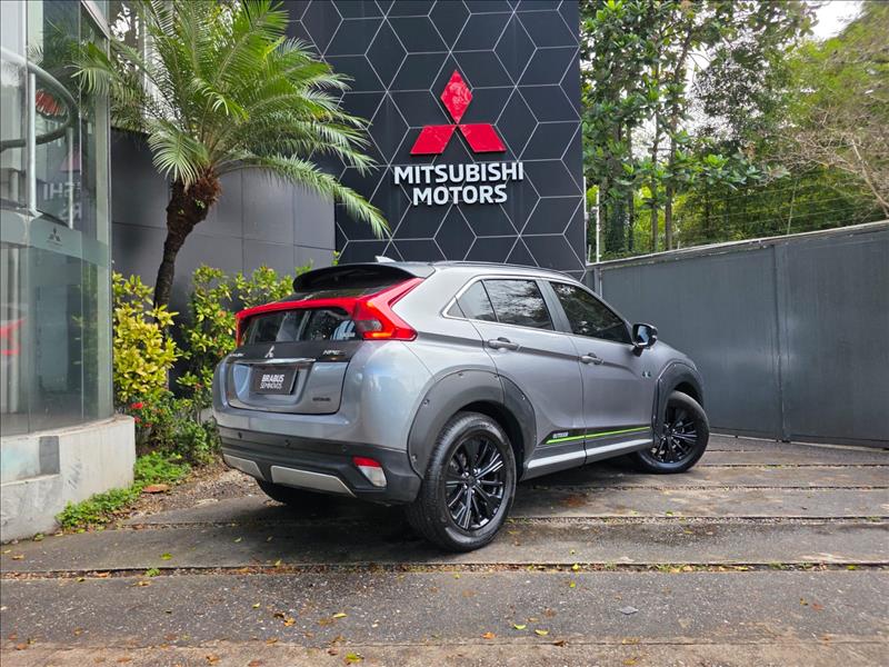 Mitsubishi-ECLIPSE CROSS-1.5 Mivec Turbo Hpe-s Outdoor S-awc