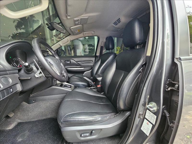 Mitsubishi-L200 TRITON-2.4 16V Turbo Sport HPE CD 4X4