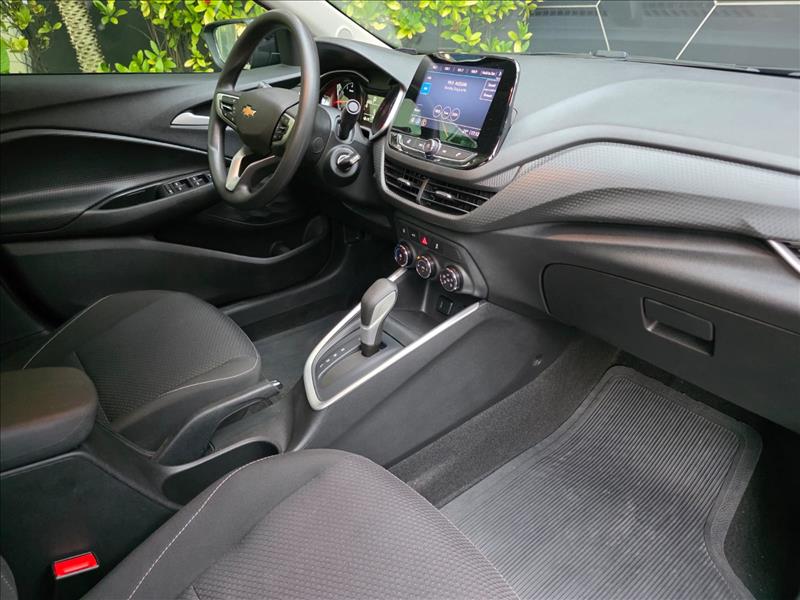 GM - Chevrolet-ONIX-1.0 Turbo Plus LT