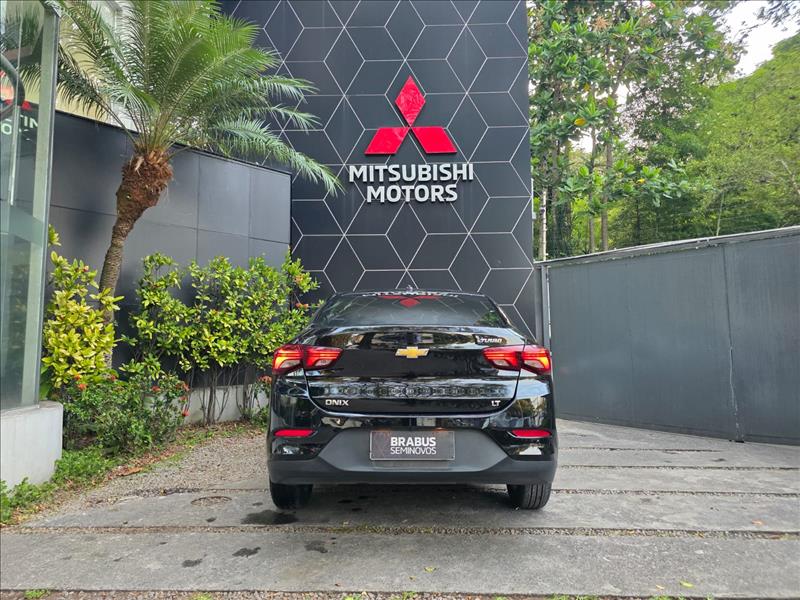 GM - Chevrolet-ONIX-1.0 Turbo Plus LT