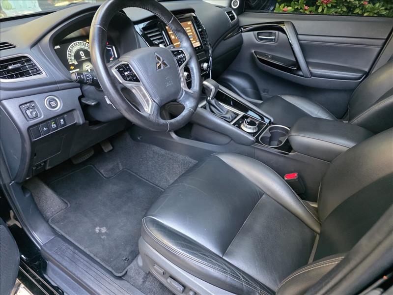 Mitsubishi-PAJERO SPORT-2.4 16V Mivec Turbo Legend AWD