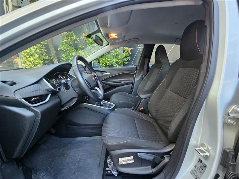 GM - Chevrolet-ONIX-1.0 Turbo Plus LTZ