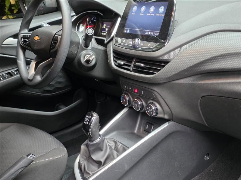 GM - Chevrolet-ONIX-1.0 Plus LT