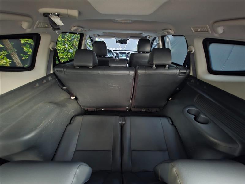 Mitsubishi-PAJERO SPORT-2.4 16V Mivec Turbo Legend AWD