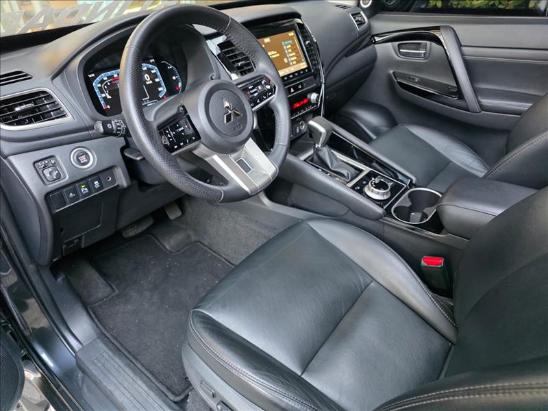 Mitsubishi-PAJERO SPORT-2.4 16V Mivec Turbo Legend AWD