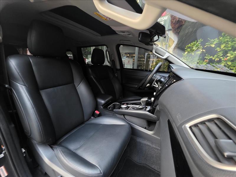 Mitsubishi-PAJERO SPORT-2.4 16V Mivec Turbo Legend AWD