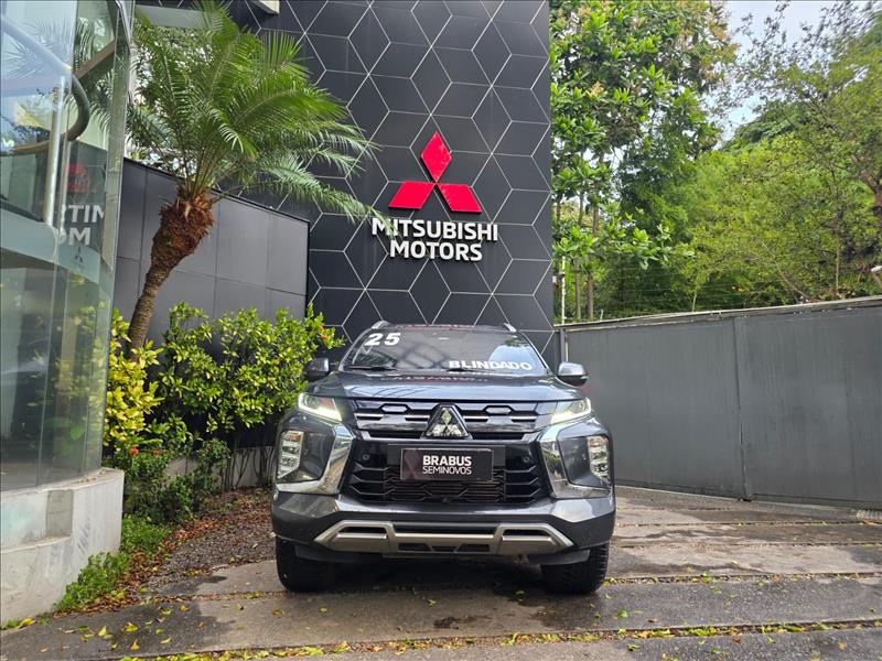 Mitsubishi-PAJERO SPORT-2.4 16V Mivec Turbo Legend AWD