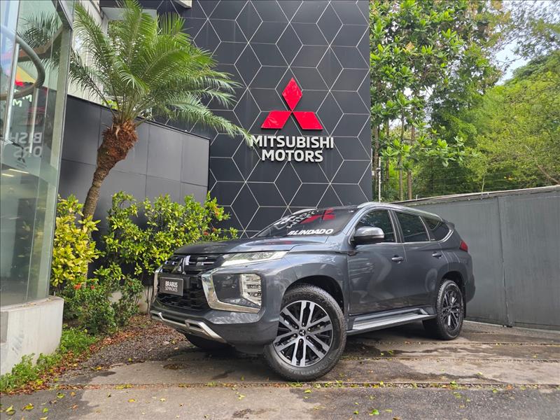 Mitsubishi-PAJERO SPORT-2.4 16V Mivec Turbo Legend AWD