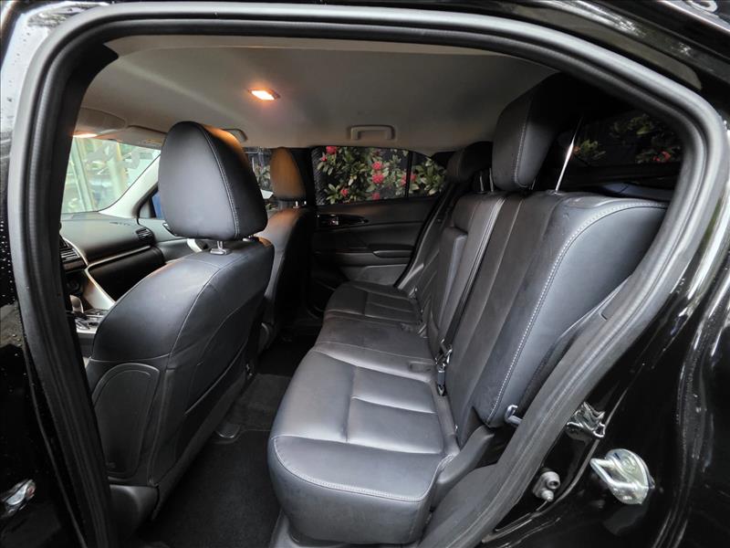 Mitsubishi-ECLIPSE CROSS-1.5 Mivec Turbo HPE