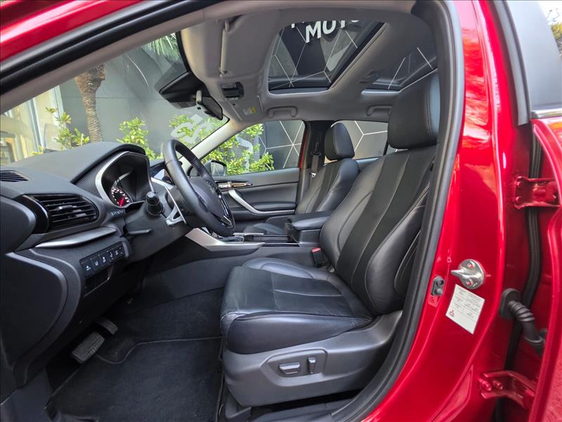Mitsubishi-ECLIPSE CROSS-1.5 Mivec Turbo Hpe-s