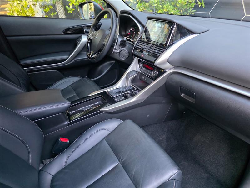 Mitsubishi-ECLIPSE CROSS-1.5 Mivec Turbo Hpe-s
