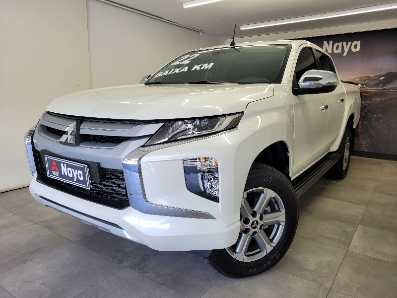 L200 TRITON 2.4 16V Turbo Sport HPE CD 4X4 L200 TRITON 2.4 16V Turbo Sport HPE CD 4X4