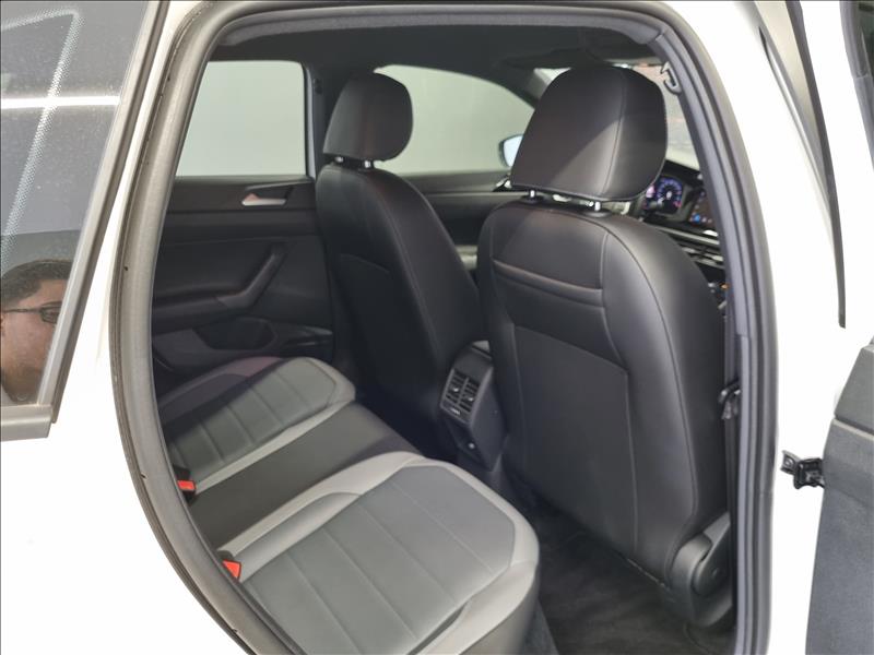 VW - Volkswagen-NIVUS-1.0 200 TSI Highline