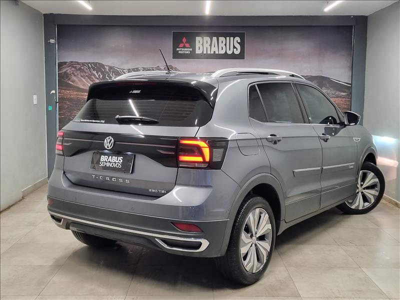 VW - Volkswagen-T-CROSS-1.4 250 TSI Highline