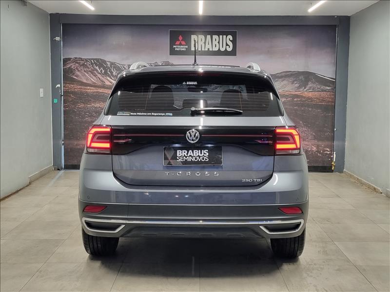 VW - Volkswagen-T-CROSS-1.4 250 TSI Highline