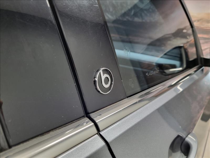 VW - Volkswagen-T-CROSS-1.4 250 TSI Highline