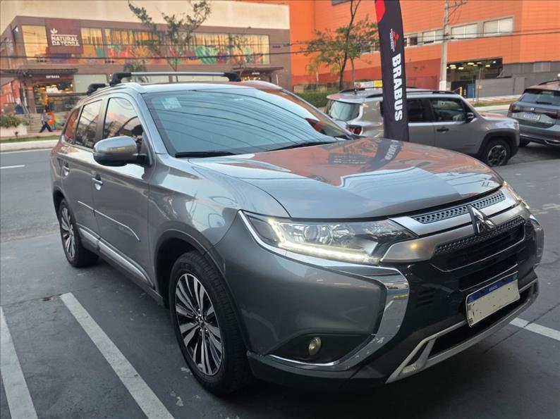Mitsubishi-OUTLANDER-2.0 Mivec HPE