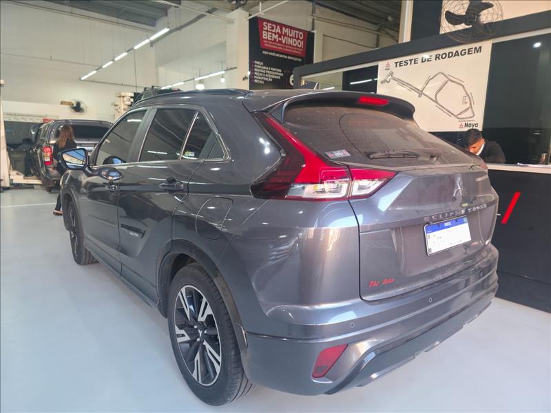 Mitsubishi-ECLIPSE CROSS-1.5 Mivec Turbo Hpe-s
