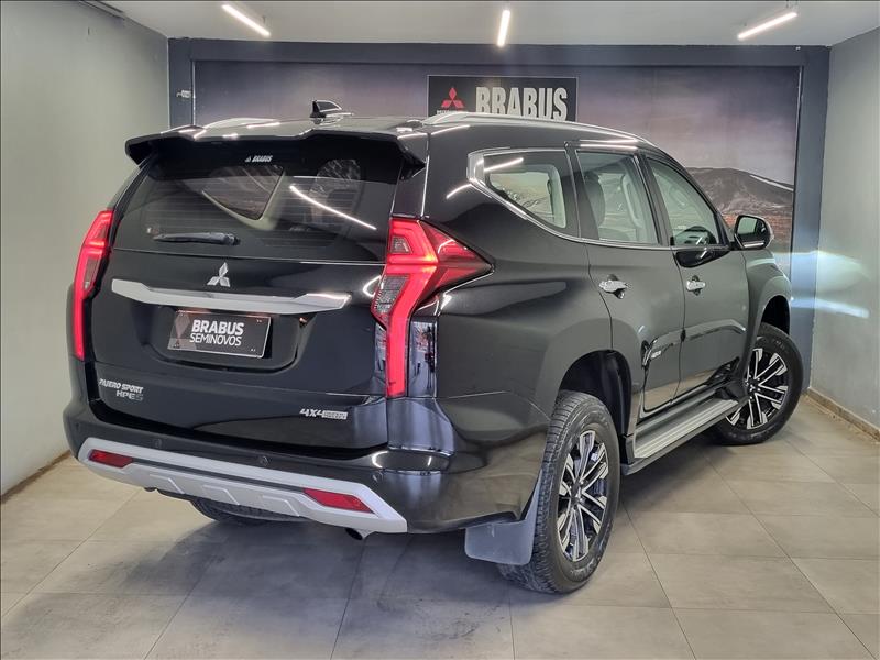 Mitsubishi-PAJERO SPORT-2.4 16V Mivec Turbo Hpe-s AWD