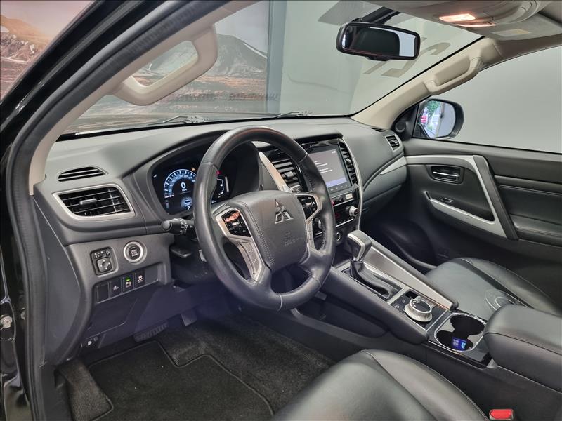 Mitsubishi-PAJERO SPORT-2.4 16V Mivec Turbo Hpe-s AWD
