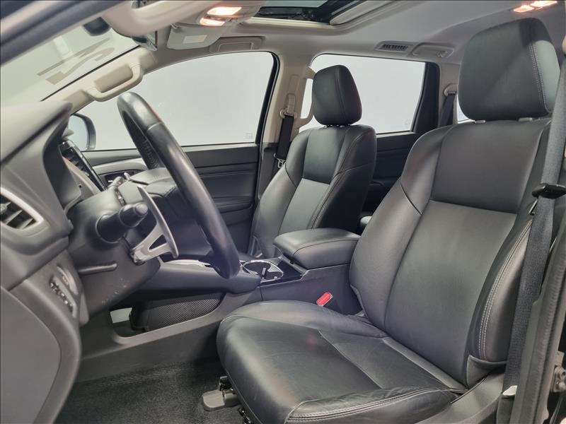 Mitsubishi-PAJERO SPORT-2.4 16V Mivec Turbo Hpe-s AWD