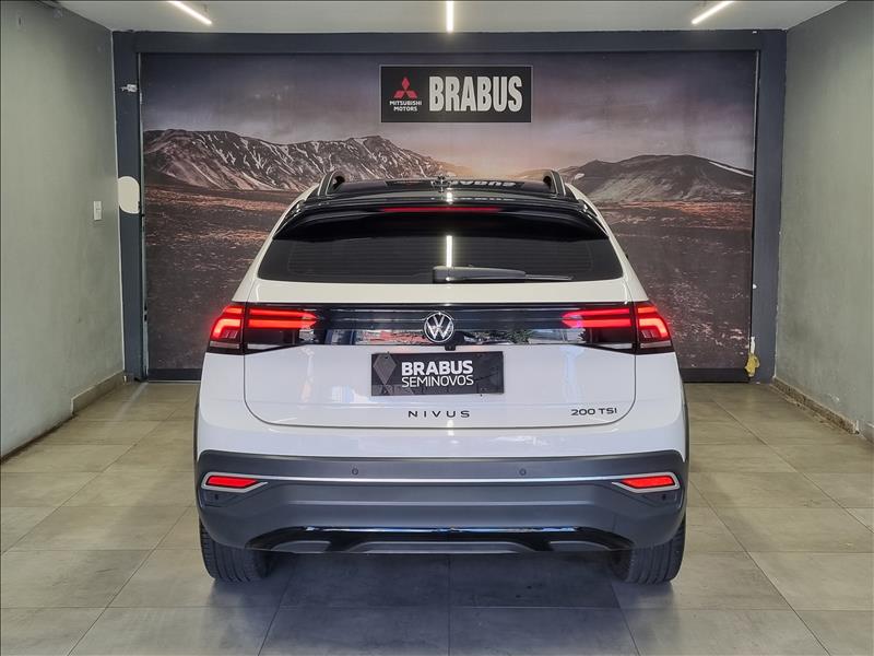 Volkswagen-NIVUS-1.0 200 TSI Highline