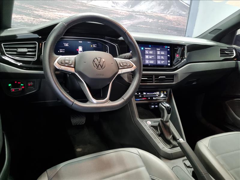 Volkswagen-NIVUS-1.0 200 TSI Highline