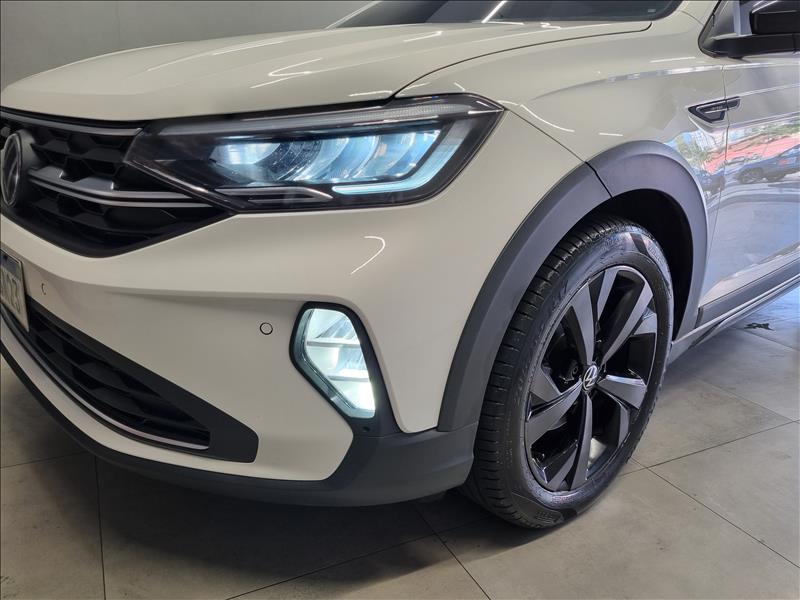 Volkswagen-NIVUS-1.0 200 TSI Highline