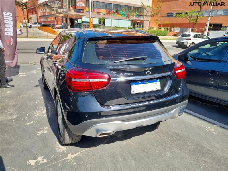 Mercedes-Benz-GLA 200-1.6 CGI Advance 7g-dct