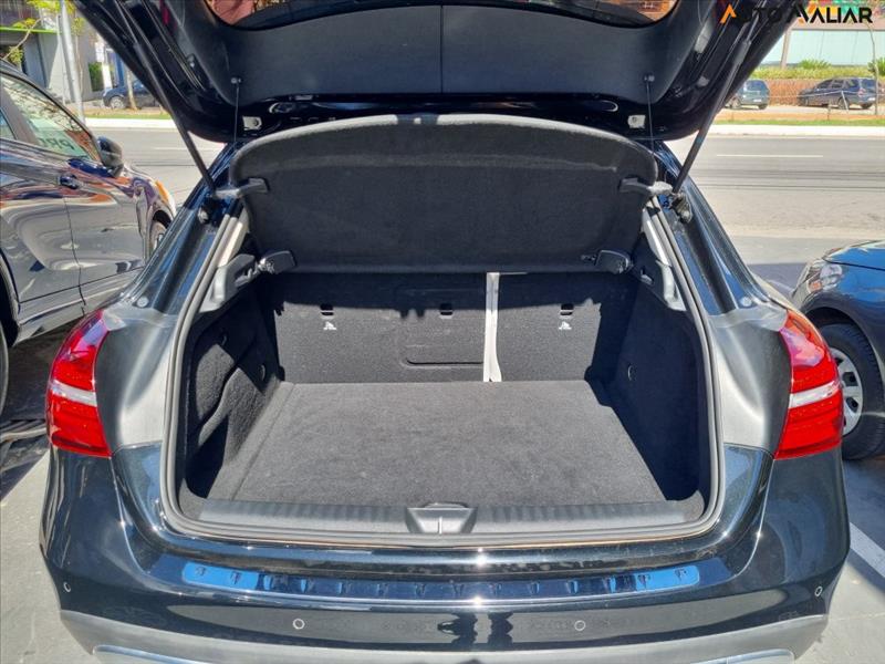 Mercedes-Benz-GLA 200-1.6 CGI Advance 7g-dct