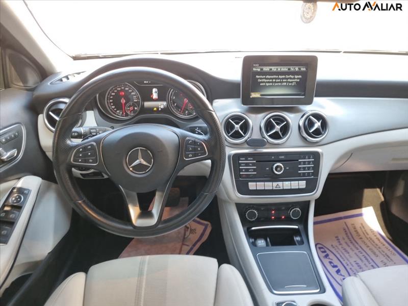 Mercedes-Benz-GLA 200-1.6 CGI Advance 7g-dct