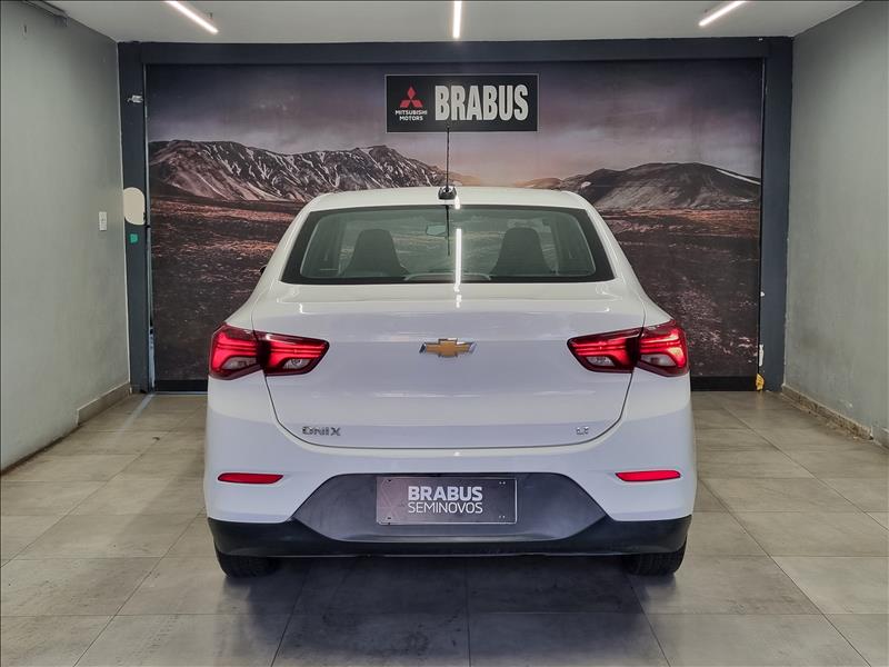 GM - Chevrolet-ONIX-1.0 Plus LT