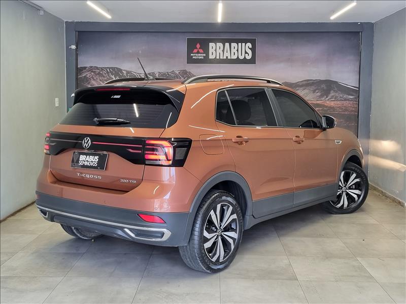 VW - Volkswagen-T-CROSS-1.0 200 TSI Comfortline
