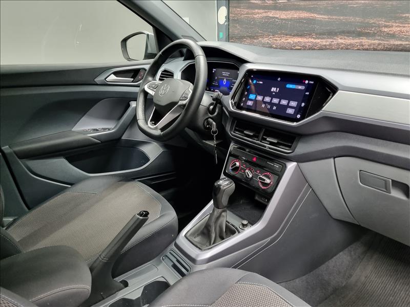 VW - Volkswagen-T-CROSS-1.0 200 TSI